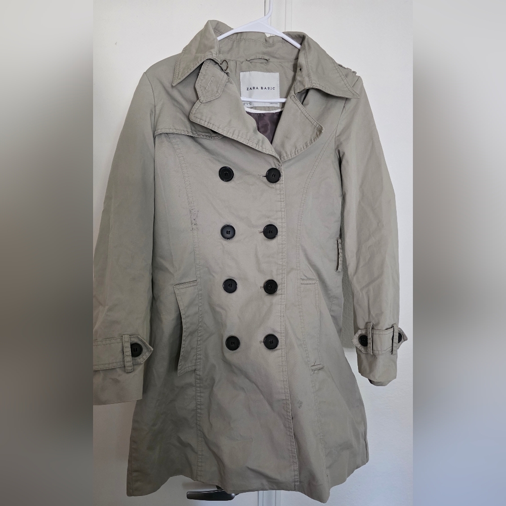 Zara Women's Tan Double-Breasted Trench Coat